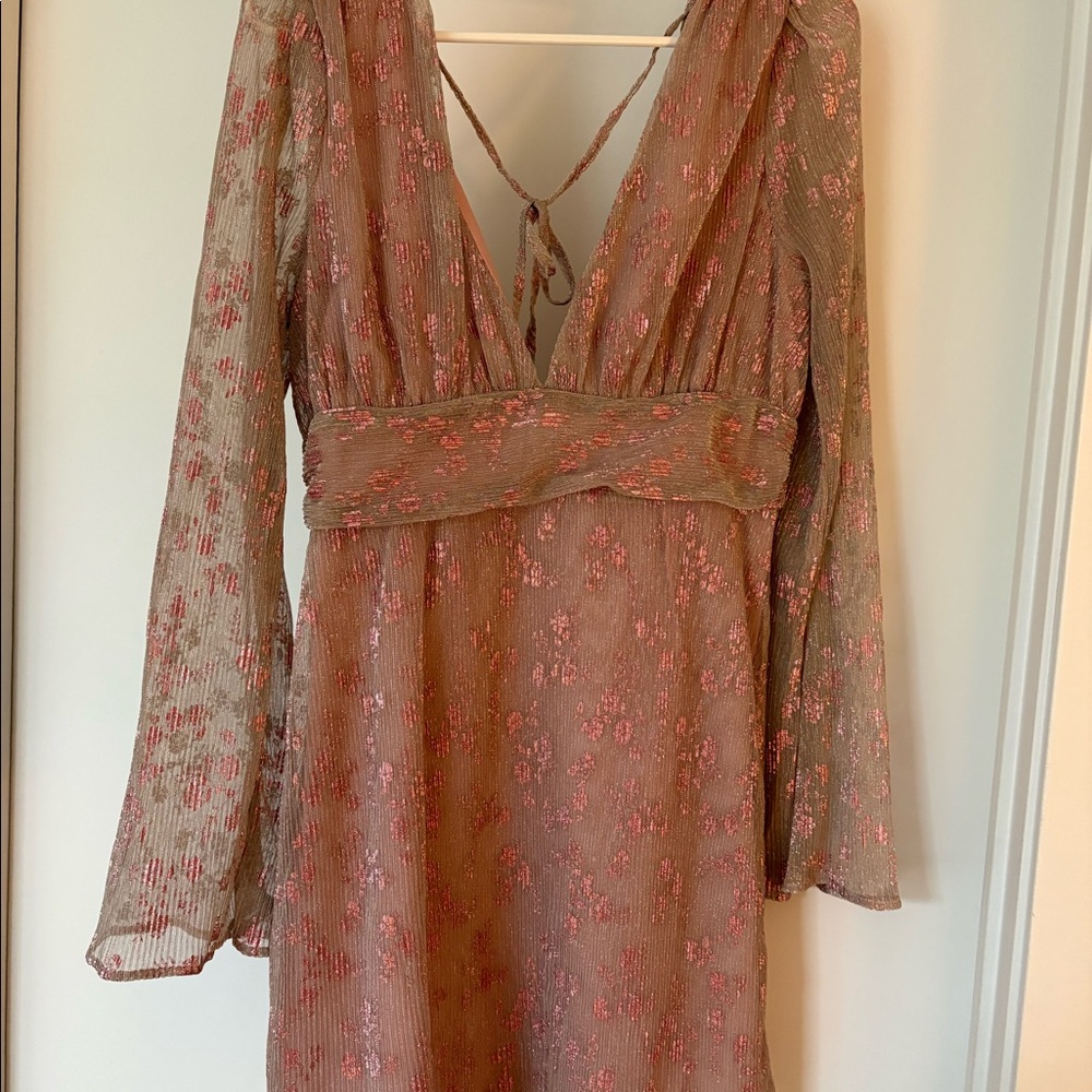 STORIA pink floral long sleeve dress with rose gold details size L